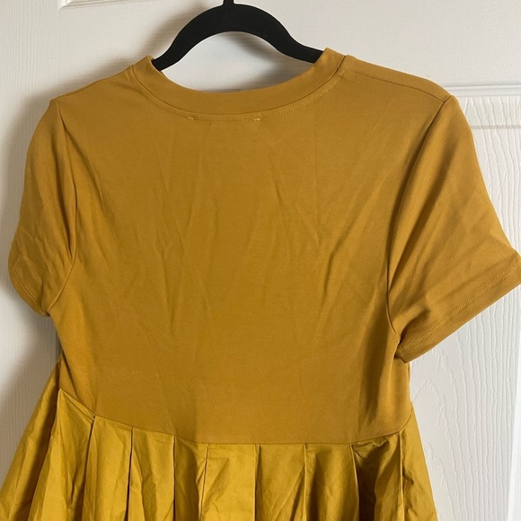 English Factory Size XSMALL top has a high-low hemline NWT - Picture 7 of 11